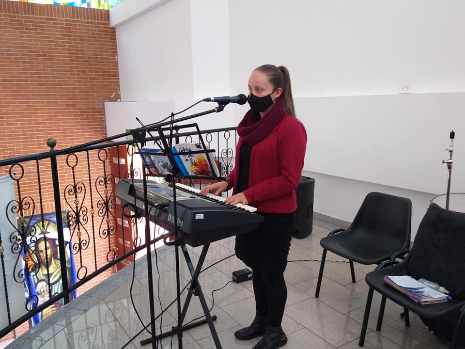 AQUI
