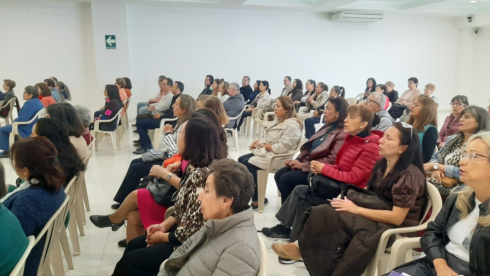 Encuentro de grupos Pastorales Arciprestazgo 1.5 de la Vicaría de la Inmaculada Concepción, en el marco de la visita pastoral del Monseñor Darío Álvarez Botero, Vicario Episcopal Territorial.