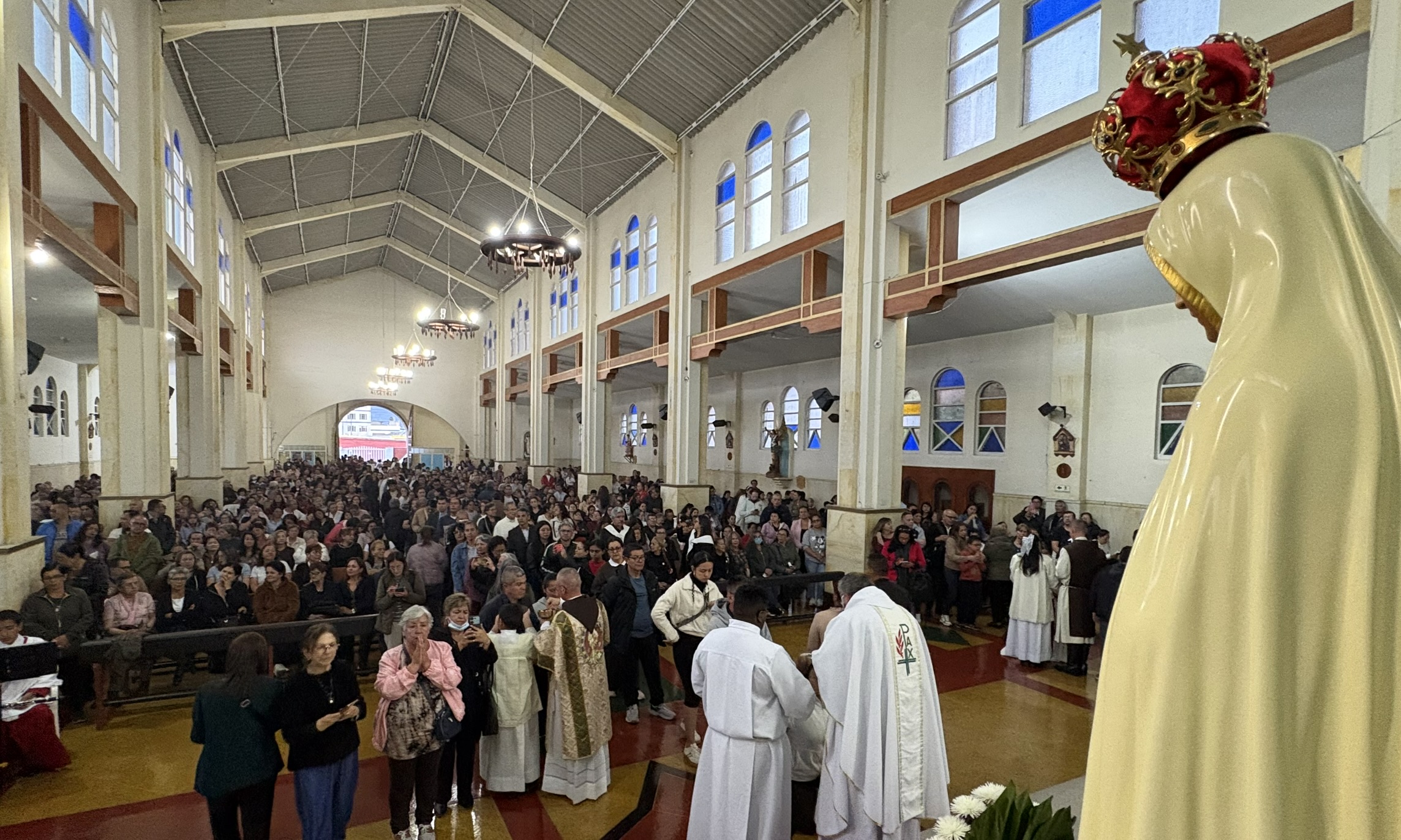 Parroquia Nuestra Señora del Rosario de Fátima ©