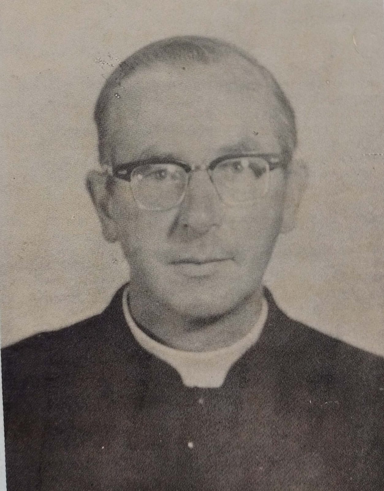 PADRE WENCESLAO
