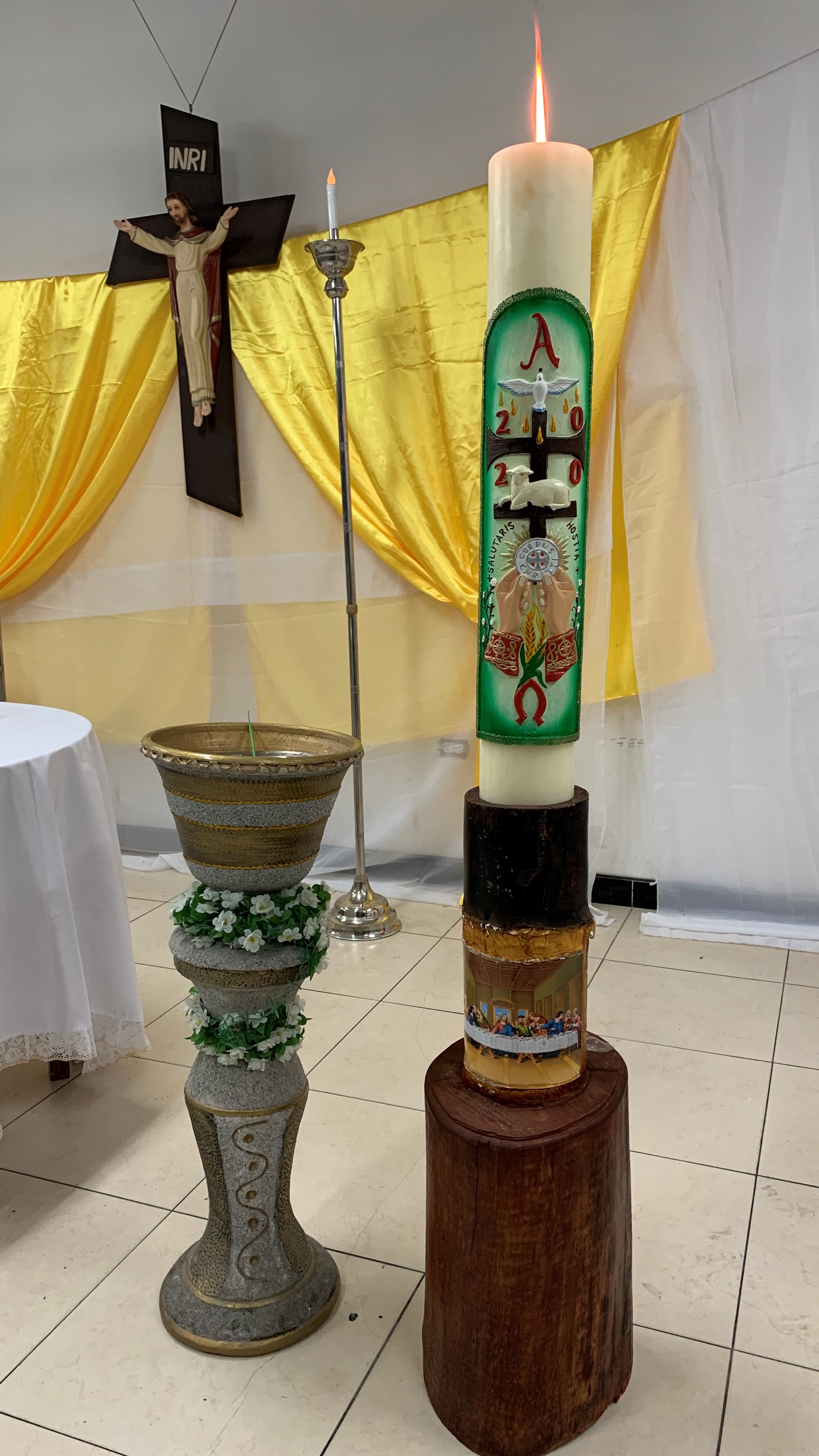 https://arquimedia.s3.amazonaws.com/62/semana-santa/1-6jpg.jpg
