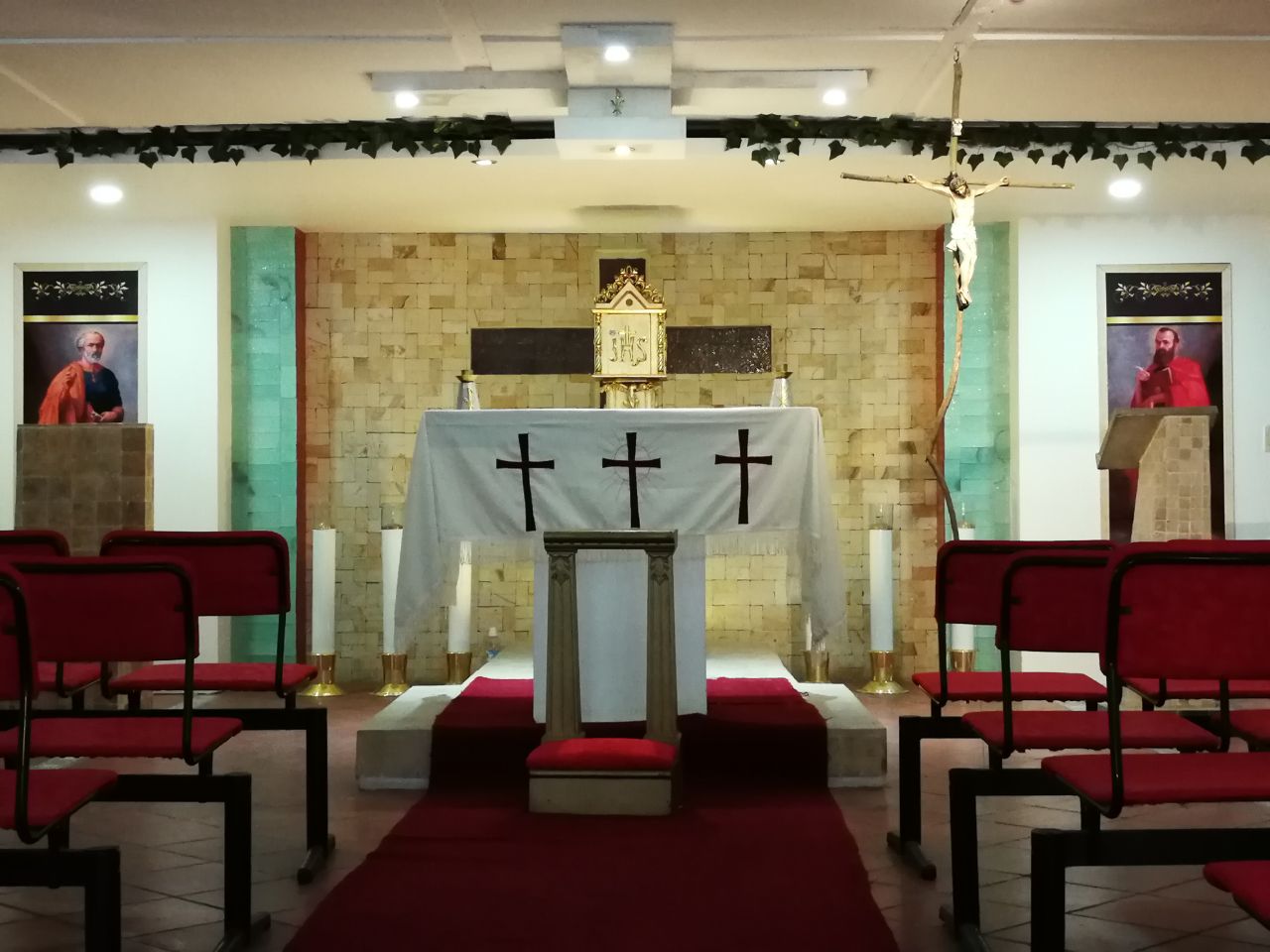 https://arquimedia.s3.amazonaws.com/229/salones-templete-eucaristico/templete-eucaristico-25jpg.jpg
