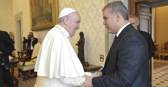 https://arquimedia.s3.amazonaws.com/264/publicaciones/el-papa-tomen-decisiones-a-favor-del-planetajpg.jpg