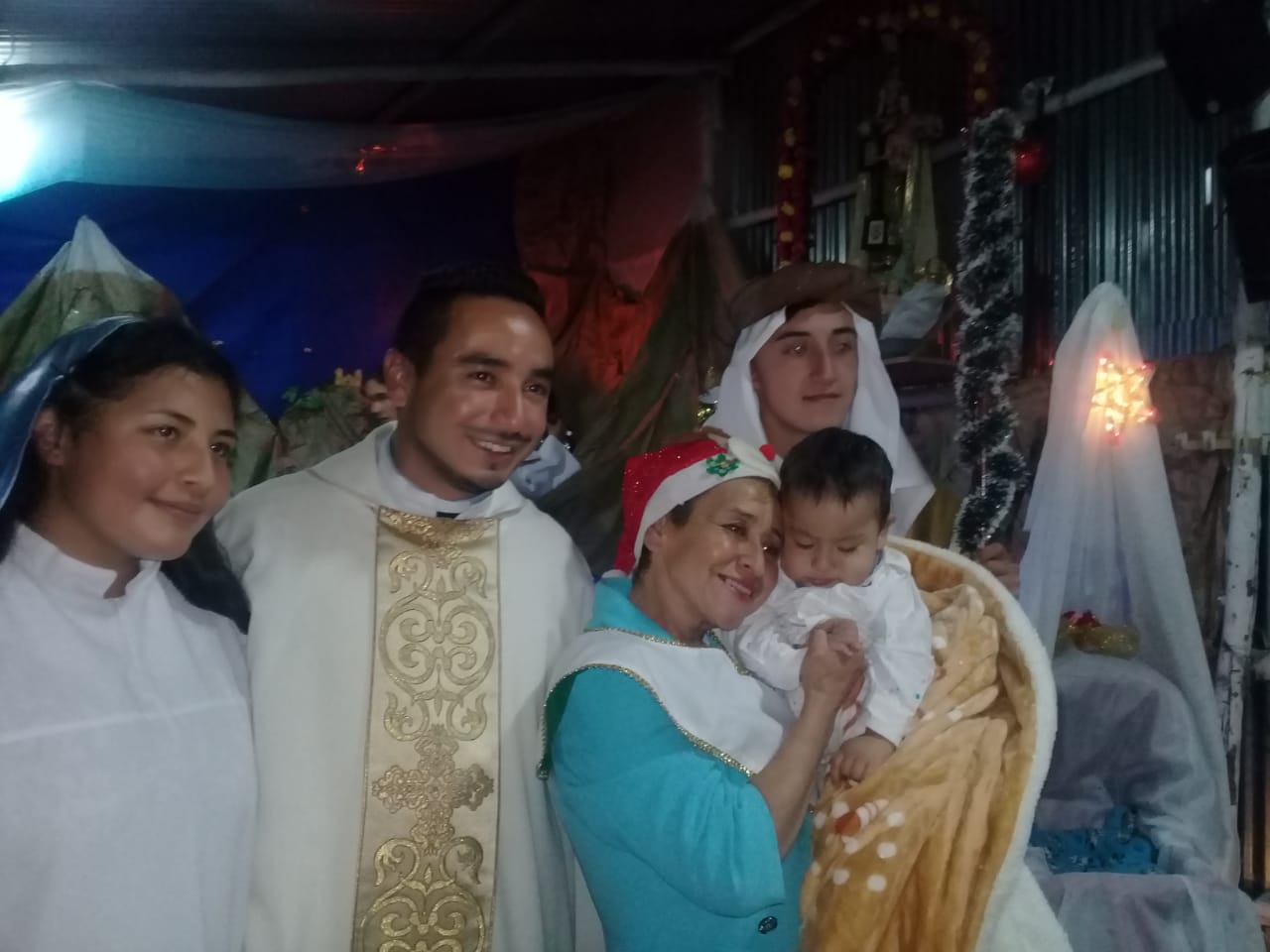 https://arquimedia.s3.amazonaws.com/62/navidad/1-1jpg.JPG