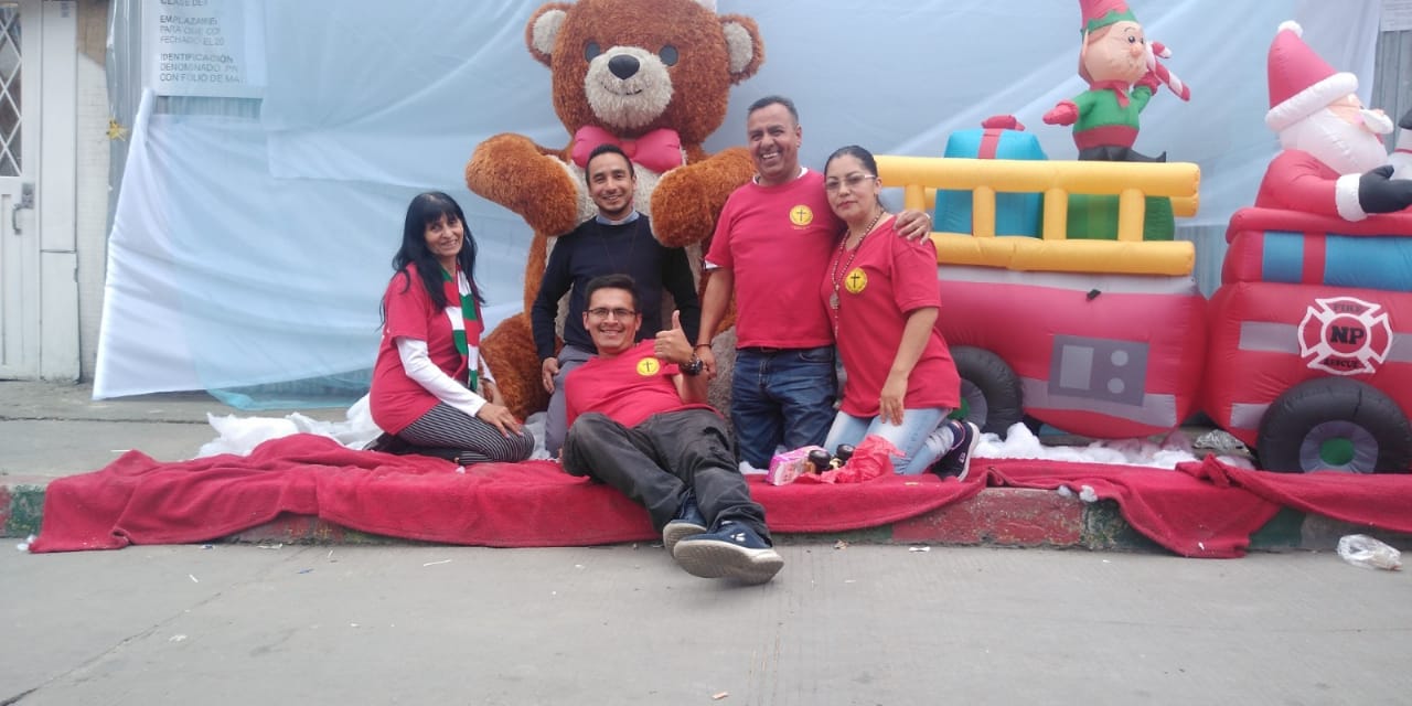 https://arquimedia.s3.amazonaws.com/62/navidad/1-5jpg.JPG