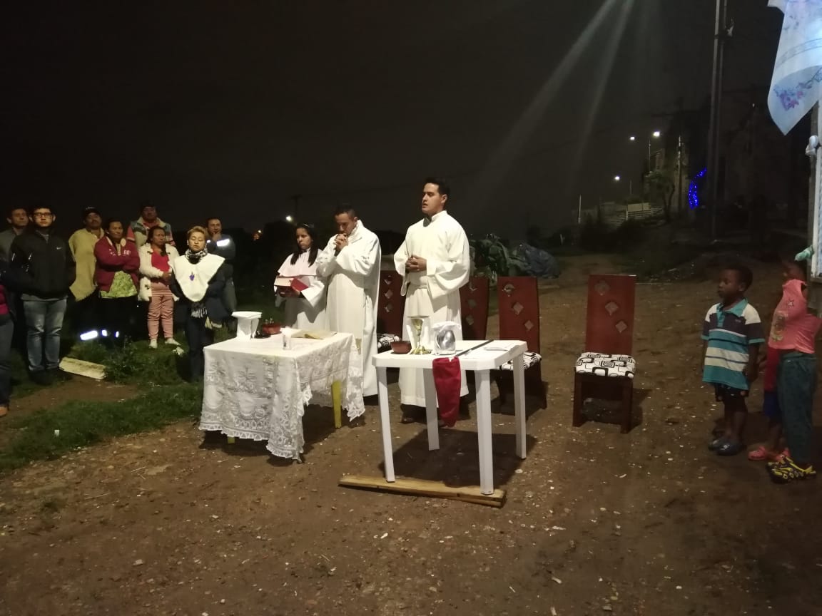 https://arquimedia.s3.amazonaws.com/62/navidad/1-14jpg.JPG