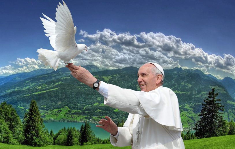 https://arquimedia.s3.amazonaws.com/375/confirmaciones/papa-francesco-casa-comune-e1535800333173jpg.jpg