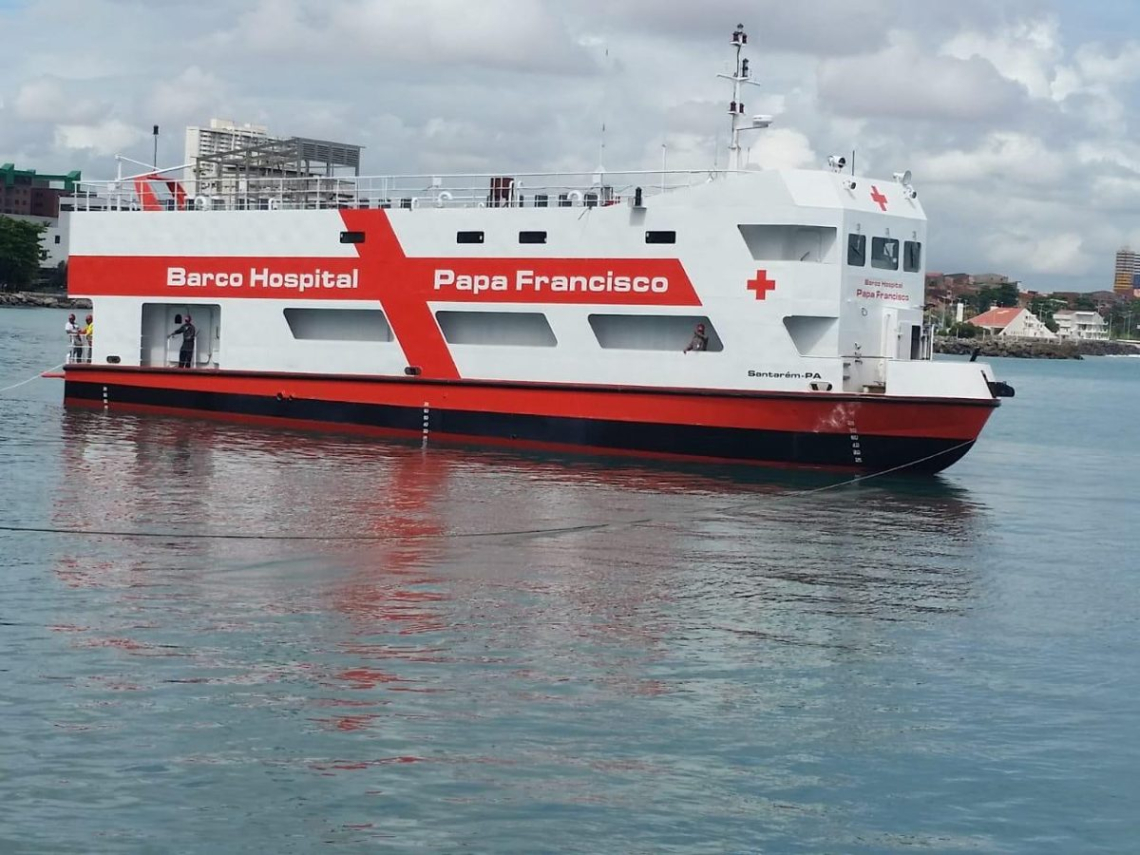 https://arquimedia.s3.amazonaws.com/375/vicaria/web-brazil-ship-pope-francis-hospital-15-diocese-de-sc3a3o-josc3a9-do-rio-pretojpg.jpg
