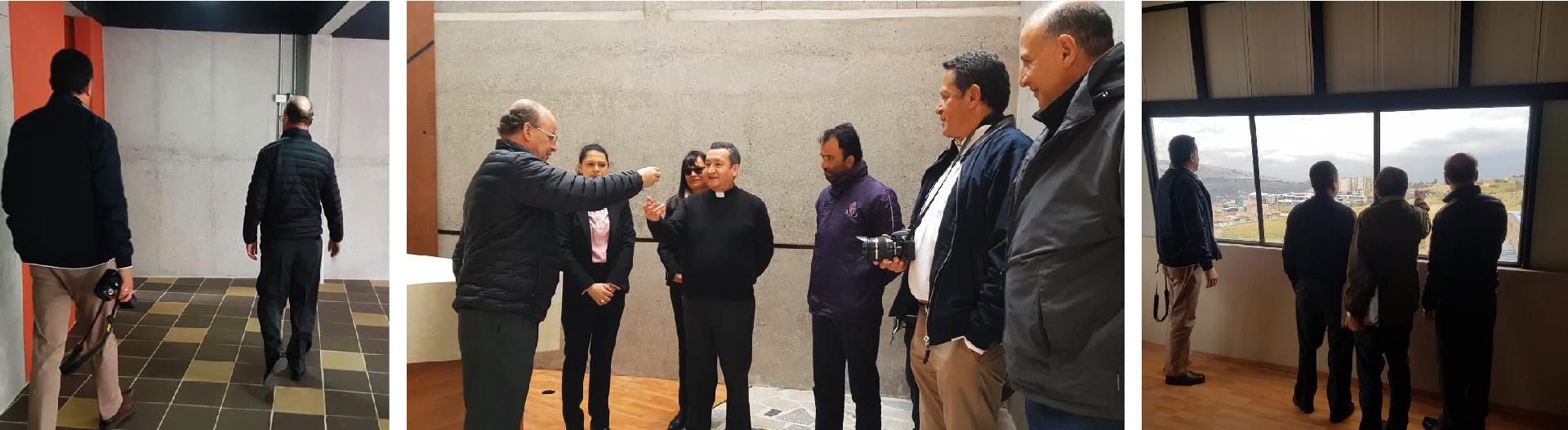 Inauguración de la parroquia de Cristo Salvador Entrega de llaves de la parroquia de Cristo Salvador