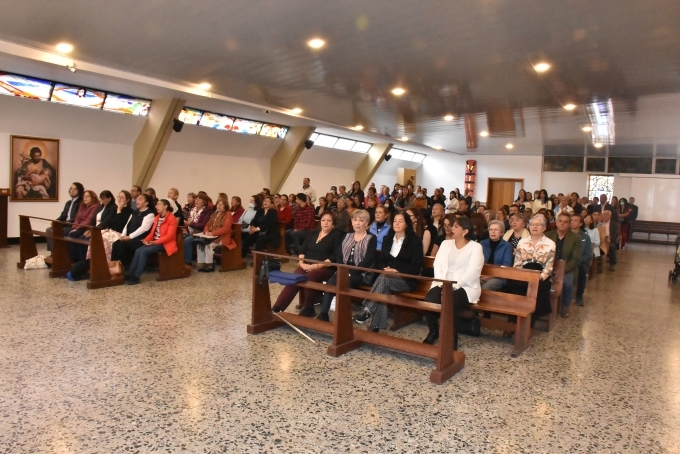  institución y renovación