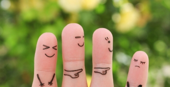 A medida que los adolescentes crecen, naturalmente se harán más sensibles a comentarios que tengan que ver con su apariencia. Puede que los miembros de la familia no se den cuenta del impacto de sus palabras.